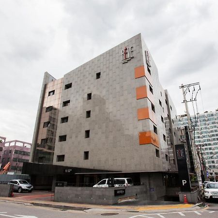 Suwon Reve Hotel Kültér fotó