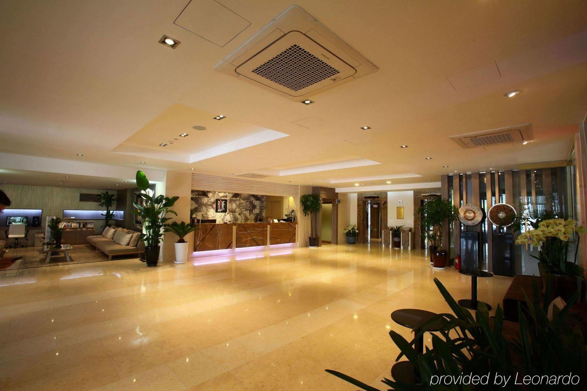Suwon Reve Hotel Beltér fotó
